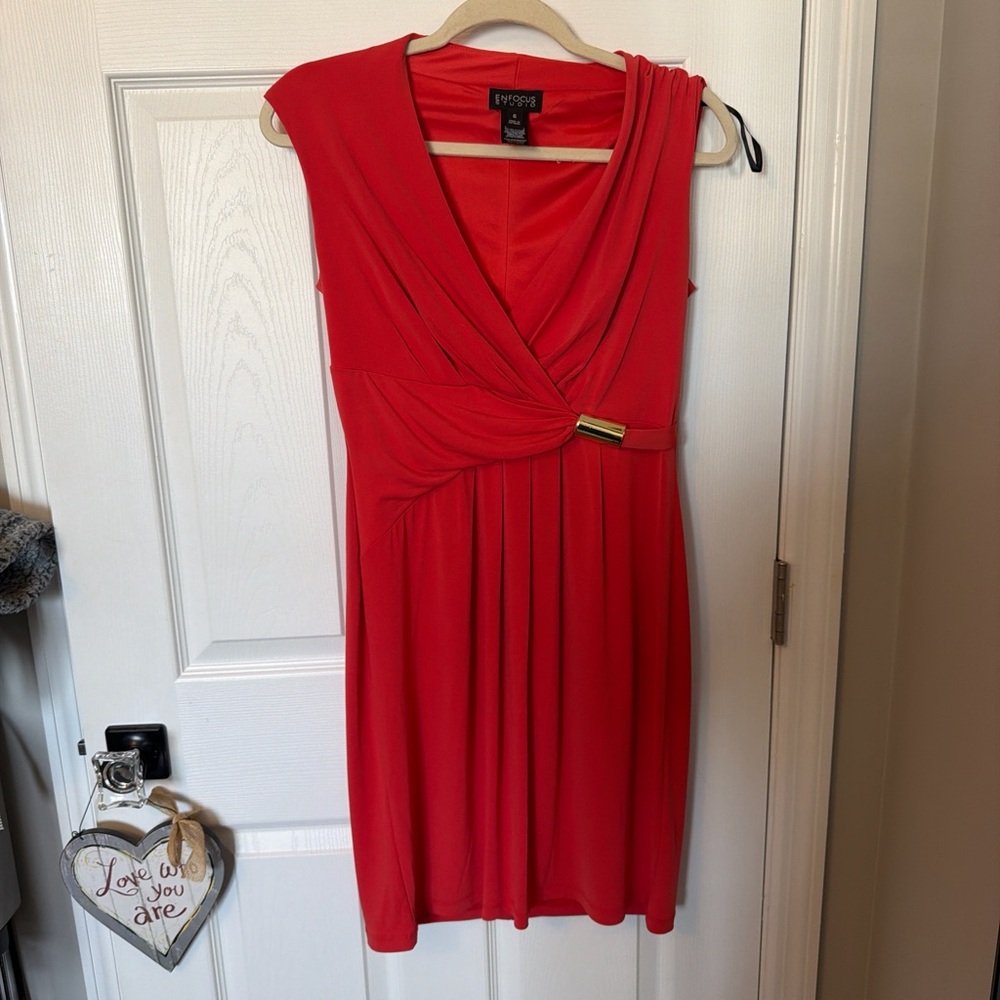 Enfocus Studio Red Sleeveless Draped Knot Front Dress